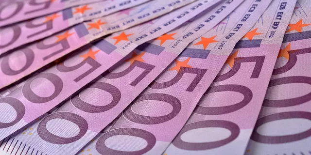 EUR/USD: up to the upper